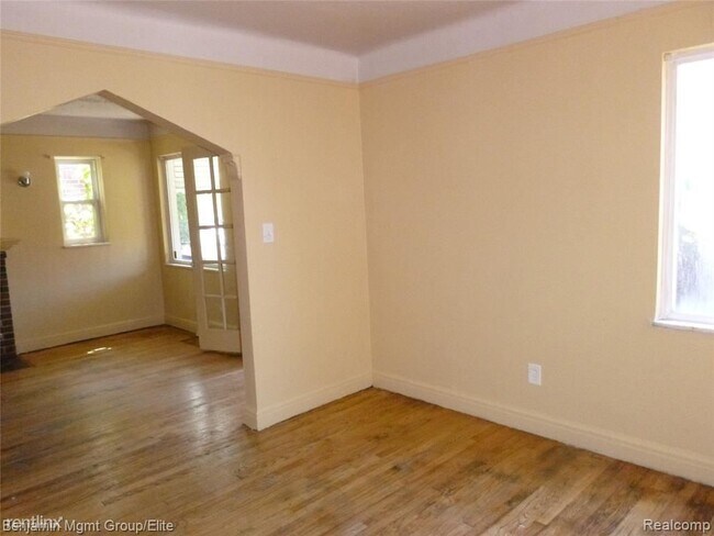 Foto del edificio - 4 br, 1.5 bath House - 17160 Appoline St