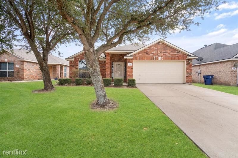 Primary Photo - 4 br, 2 bath House - 132 Buckskin Drive
