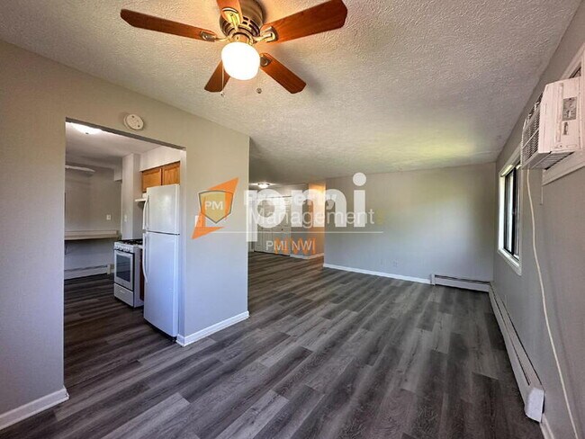 Foto del edificio - 6248 Kathryn Ct