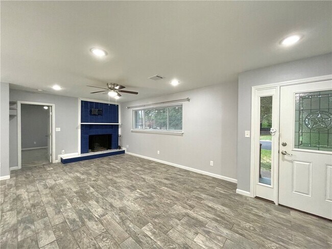 Foto del edificio - 1507 E 25th St