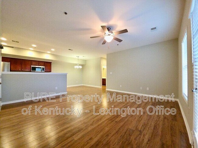 Foto del edificio - 4248 Reserve Rd