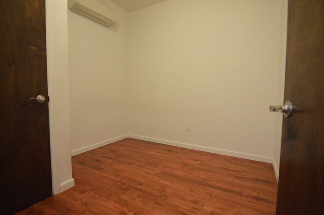Foto del edificio - 173 Irving Ave