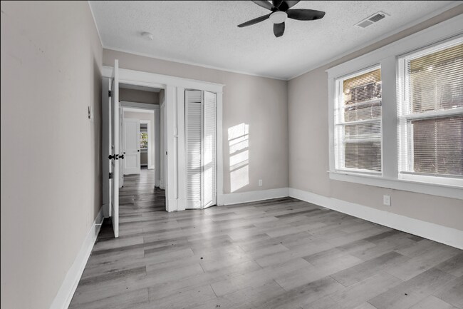 Foto del edificio - Charming 3-Bedroom/2-Bath Home|Section 8 Welcome| Available Now!