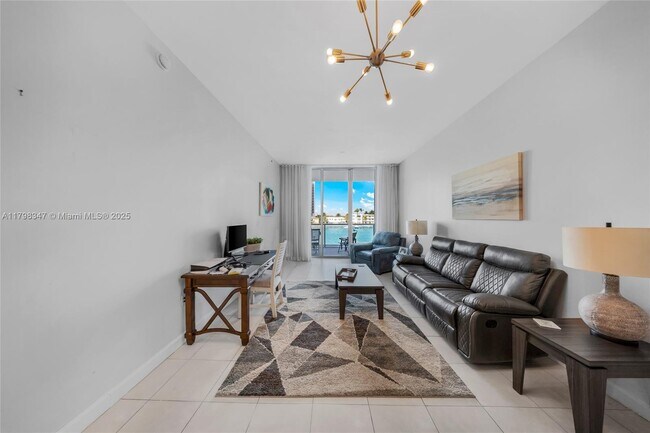 Foto del edificio - 7928 East Dr