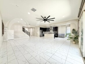 Building Photo - 251 E Wisteria Dr