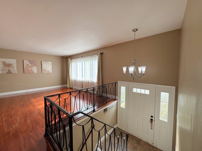 Foto del edificio - 8113 Norwood Ct