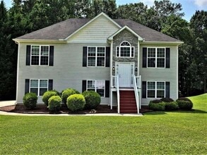 Building Photo - 197 Meadow Spring Ct