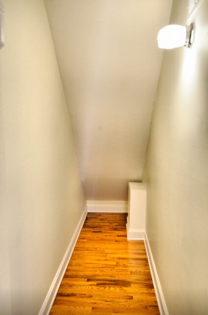 Foto del edificio - Avail Aug 2024 - Beautiful 2 Bedroom, 1.5 ...