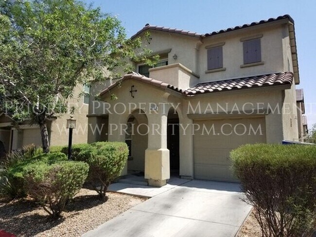 Foto del edificio - ~ 3 Bedroom ~ 2 1/2 Bath ~ UPDATED PAINT/F...