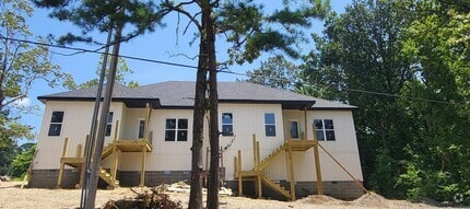 Building Photo - 1801 Aldersgate Rd