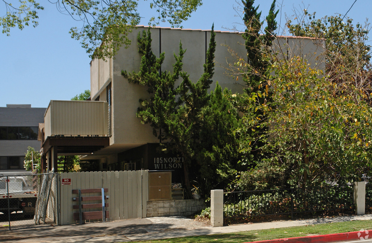 Building Photo - 105 N Wilson Ave