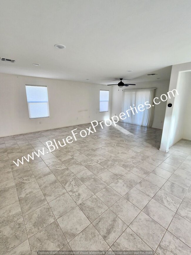 Foto del edificio - 4521 S Sunrise Bluff Way