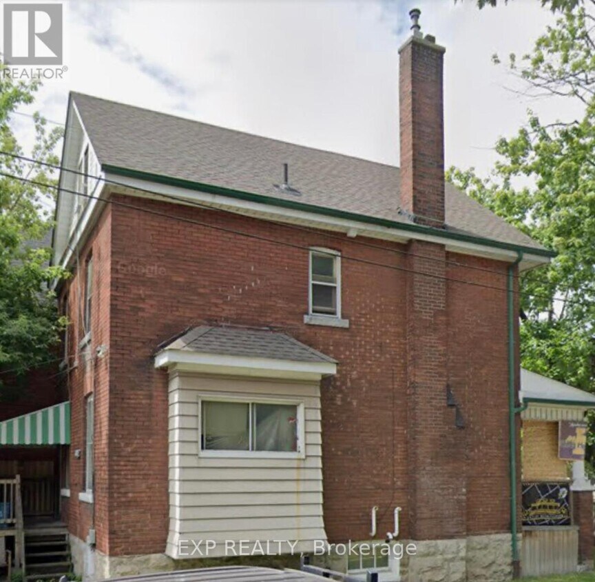 Building Photo - 14 Barnesdale Ave N