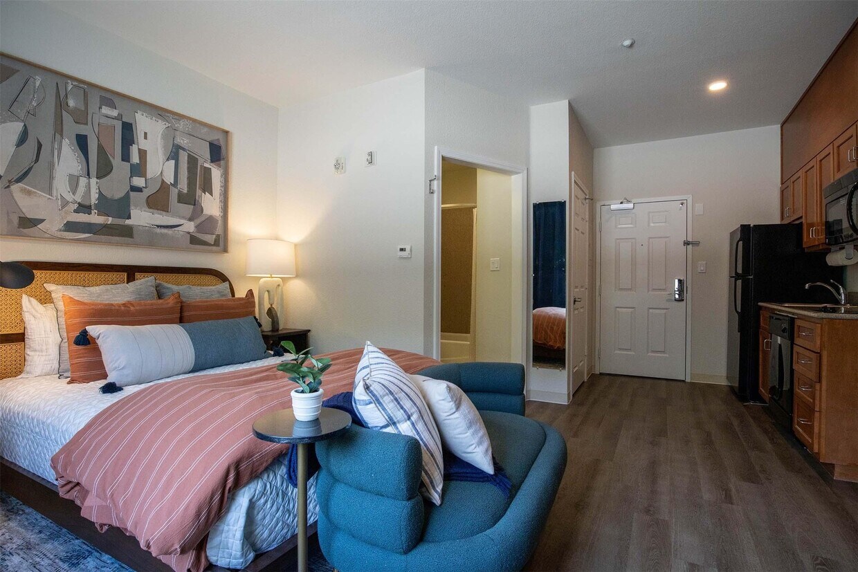 Primary Photo - 12254 Farm to Market 1960 Rd W