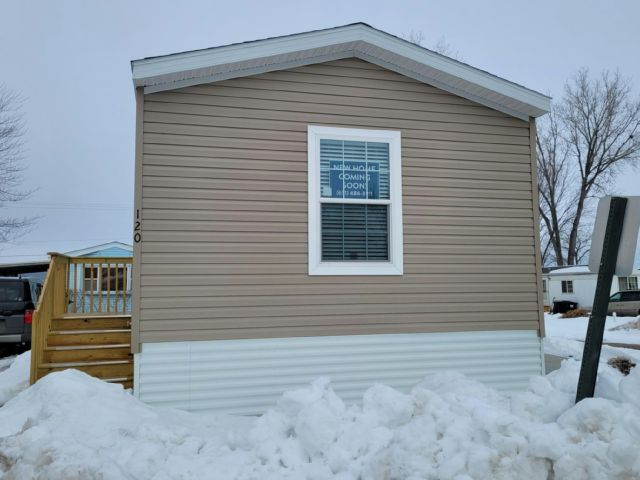 Primary Photo - 120 Star Cir