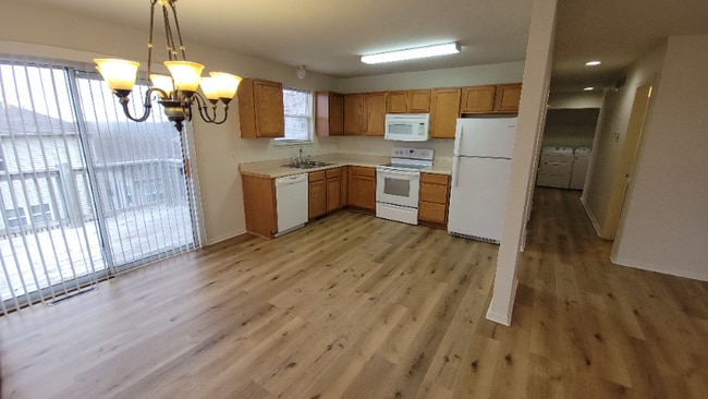 Building Photo - 111 Stonington St