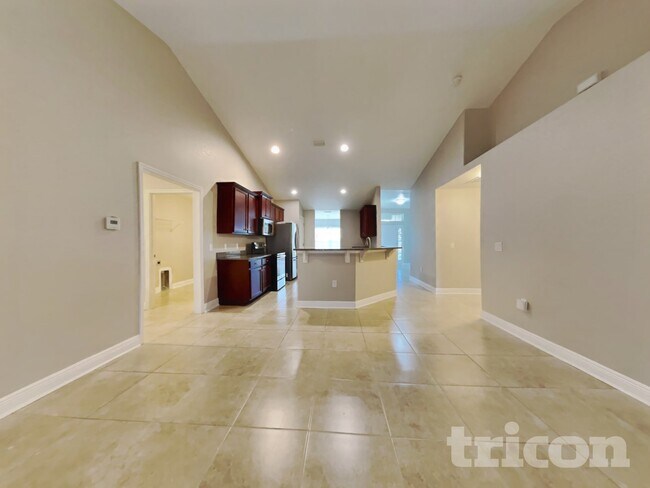 Building Photo - 73 Tucuman St