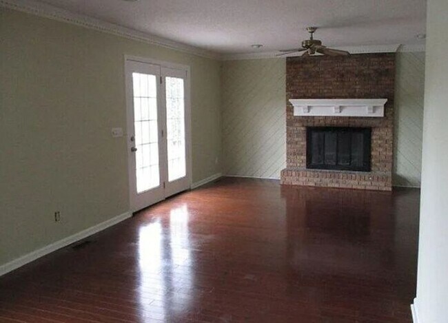 Foto del edificio - 126 S Village Rd