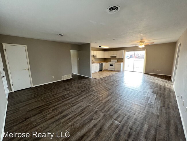 Building Photo - 4 br, 1.5 bath House - 817 S KELLY