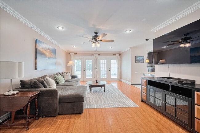 Photo - 14127 Britoak Ln House