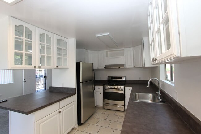 Building Photo - 4095 Thorn St