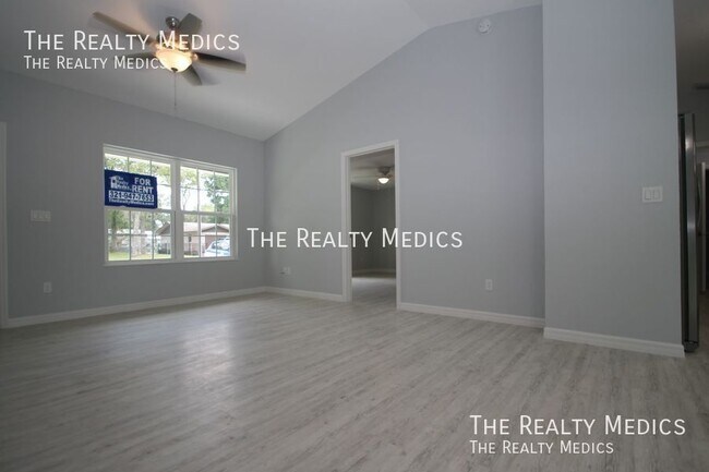 Foto del edificio - 6567 NW 61st Ln