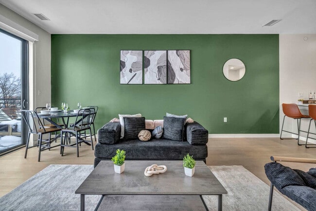 Foto del edificio - 2189 Cornell Rd