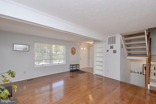 Building Photo - 11732 Mossy Creek Ln