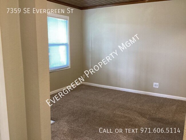 Building Photo - *FREE APP FEES!! 1 Bdrm with a Den! Discov...