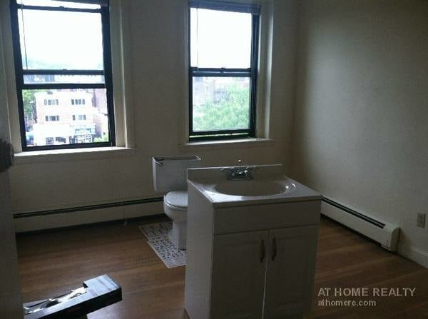 Building Photo - 153 Hemenway St