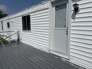 Building Photo - 1528 Apache Dr