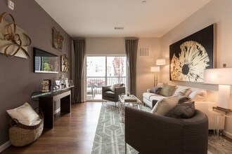 One Glastonbury Place Rentals - Glastonbury, CT | Apartments.com