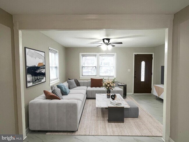 Building Photo - 4800 Madison St