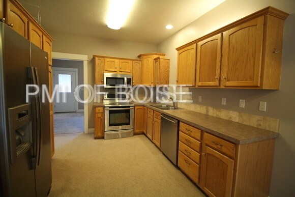 Foto del edificio - 5410 W Beacon Light Rd