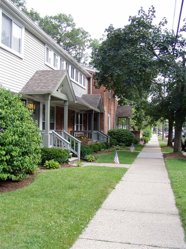 1954 Planavon St, Ferndale, MI 48220 Condo for Rent in Ferndale, MI