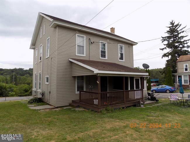 Building Photo - 514 Pruner St