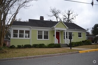 Building Photo - 511 Beverly St