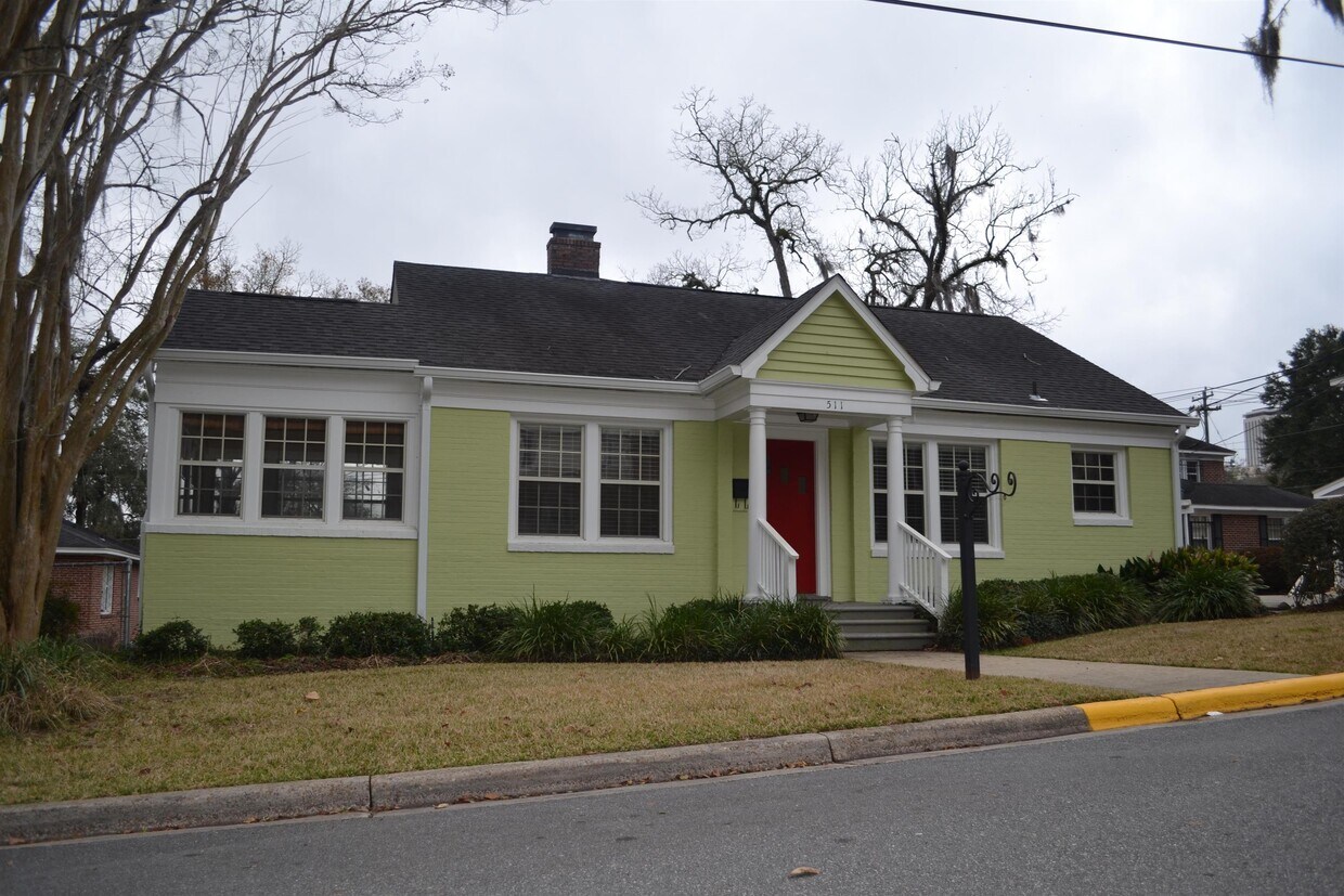 Primary Photo - 511 Beverly St