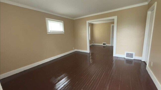 Foto del edificio - 19703 Keating St