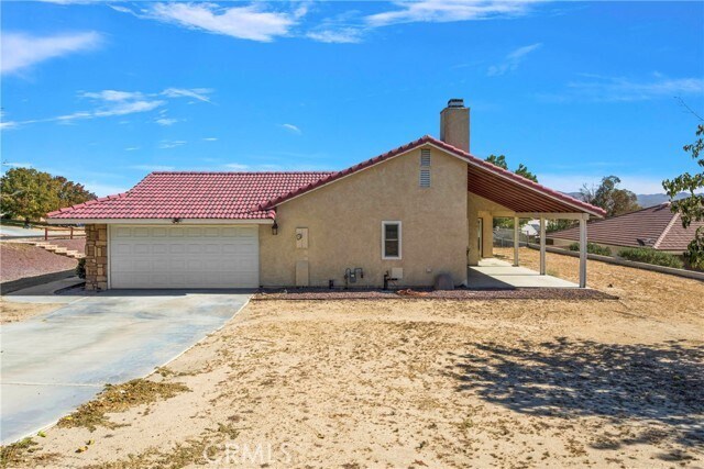 Foto del edificio - 26665 Lakeview Dr