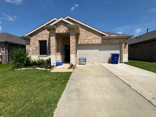Building Photo - 8434 Baywatch Cir
