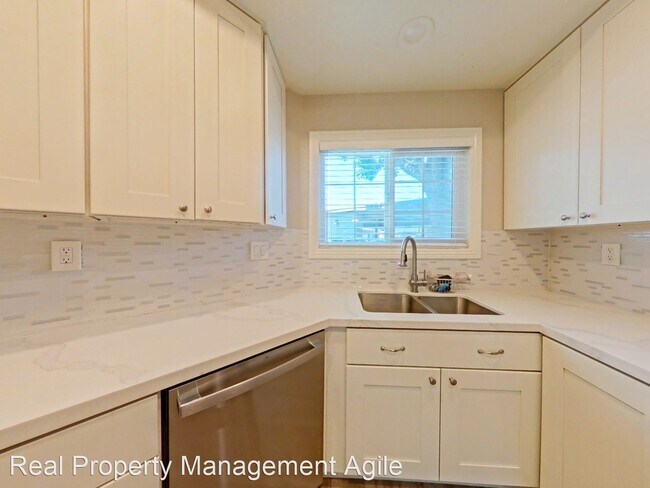 Building Photo - 2 br, 2 bath House - 24366 Sage Ct #247