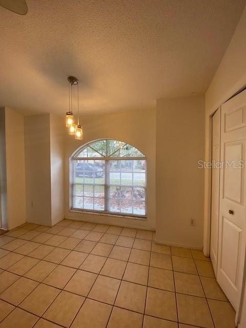 Foto del edificio - 3938 Creek Woods Dr