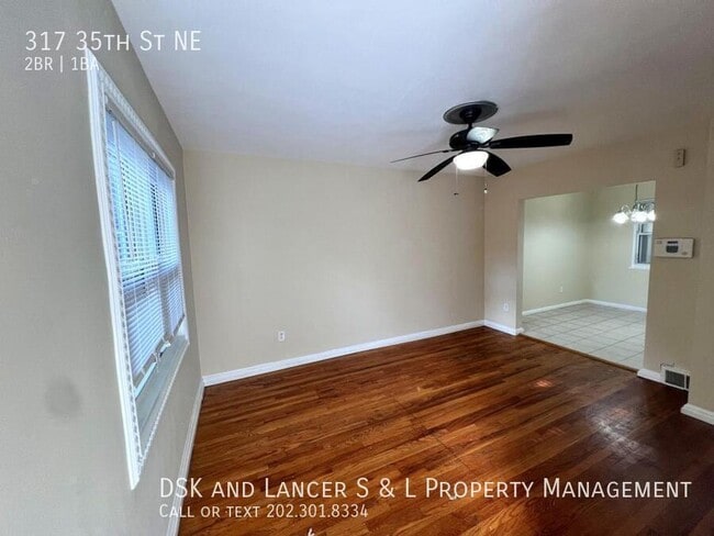 Photo - 317 35th St NE House
