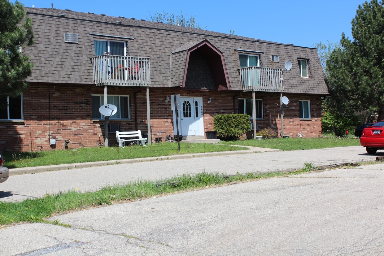 Foto principal - Elkhorn Apartments