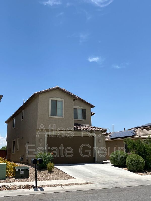 8046 S Dolphin Way, Tucson, AZ 85756 House for Rent in Tucson, AZ