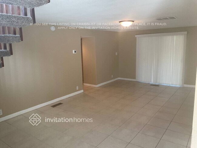 Building Photo - 1021 Brookside Dr