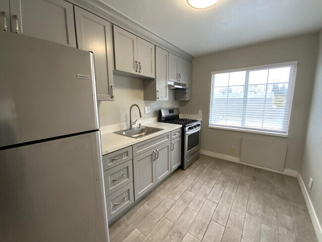 Foto del edificio - 2930 Marysville Blvd