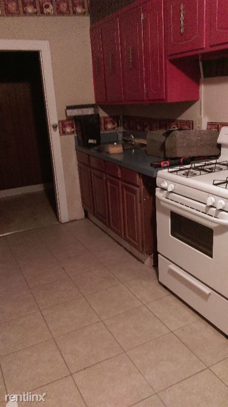 Foto del edificio - 5 br, 2 bath House - 914 E River