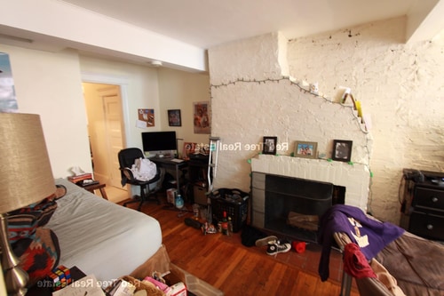 Primary Photo - bedroom in Boston MA 02114